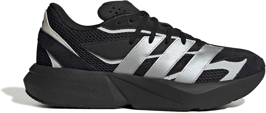 adidas LIGHTBLAZE SHOES unisex-adult SHOES - LOW (NON FOOTBALL) على Amazon.ae - متتبع الأسعار