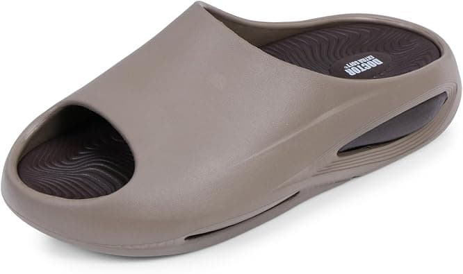 DOCTOR EXTRA SOFT Men's Classic Ultra Soft Sliders/Slippers with Cushion FootBed for Adult | Comfortable & Light Weight | Stylish & Anti-Skid | Waterproof & Everyday Flip Flops for Gents/Boys D-507 على Amazon.ae - متتبع الأسعار