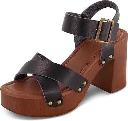 Dunes Women's Patsy Faux Wood Sandal +Comfort Foam & LiteSole Technology, Wide Widths Available على Amazon.ae - متتبع الأسعار