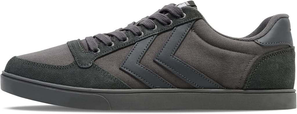 hummel Slimmer Stadil Tonal Low, Unisex Adults’ Low-Top Sneakers, Black, 12 UK (47 EU) على Amazon.ae - متتبع الأسعار