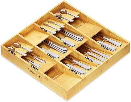 SpaceAid Bamboo Silverware Drawer Organizer with Labels, Kitchen Utensil Tray Holder Organizer for Flatware, Cutlery, Spoon and Knives Drawer Storage Organization (12 Slots) على Amazon.ae - متتبع الأسعار