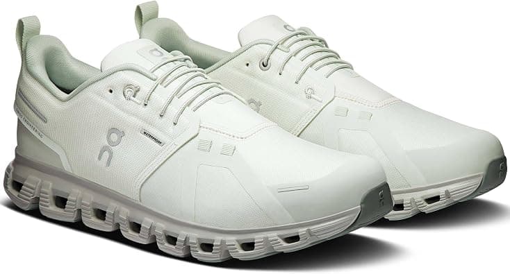 On Cloud 6 Waterproof mens Sneaker على Amazon.ae - متتبع الأسعار