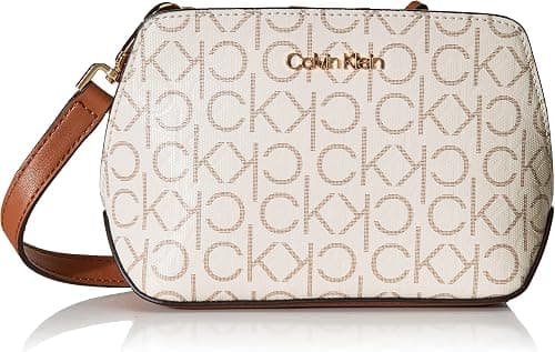 Calvin Klein womens Lucy Triple Compartment Crossbody Calvin Klein Lucy Triple Compartment Crossbody (pack of 1) على Amazon.ae - متتبع الأسعار
