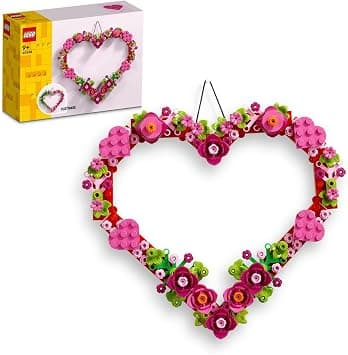 LEGO Heart Ornament Set, Building Toy for 9 Plus Year Old Girls & Boys, Kids' Bedroom Decoration or Wall Accessory, Mother's Day Gift Idea 40638 - Amazon.sa Price Tracker