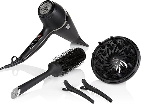 GHD مجموعة تجفيف الهواء - مجفف شعر احترافي مع موزع جي اتش دي وفوهة عريضة ومشابك قص وفرشاة نصف قطرية جيدة التهوية مقاس 3 (اسود) على أمازون - دليلك لأفضل العروض