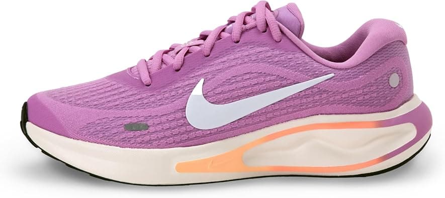 Nike Journey Run Road Running Shoes womens Sneaker على Amazon.ae - متتبع الأسعار