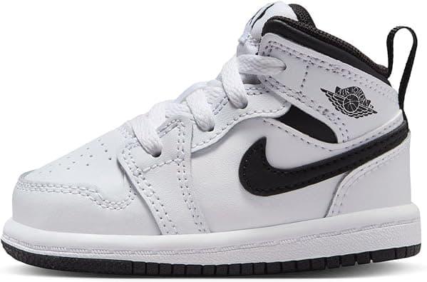 Nike Women's V2K Runtekk Running Sneakers on Amazon.ae - Price Tracker